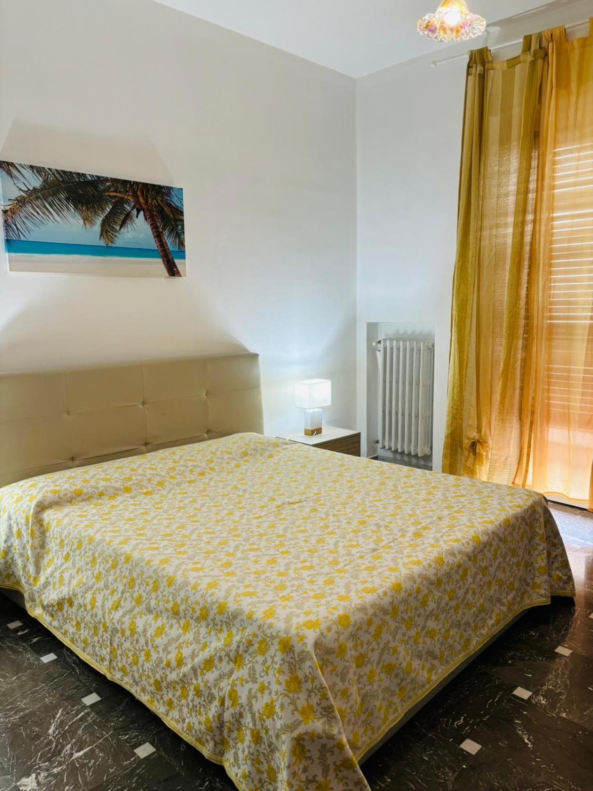 Matthias Central Rooms And Accomodation 巴里 外观 照片
