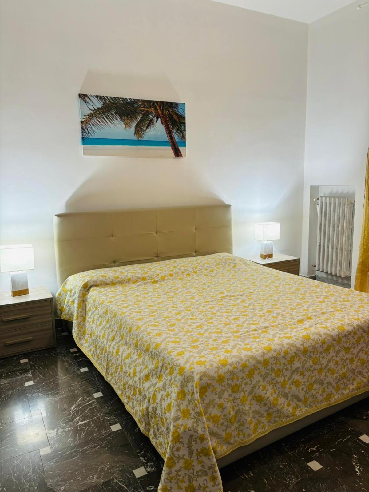 Matthias Central Rooms And Accomodation 巴里 外观 照片