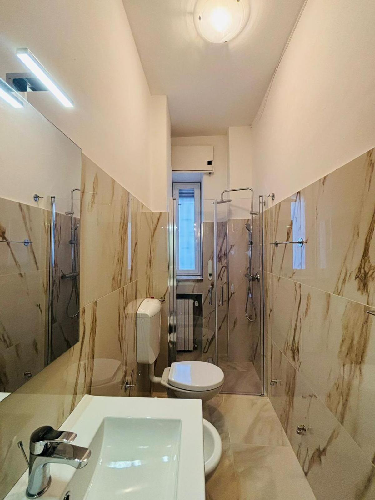 Matthias Central Rooms And Accomodation 巴里 外观 照片