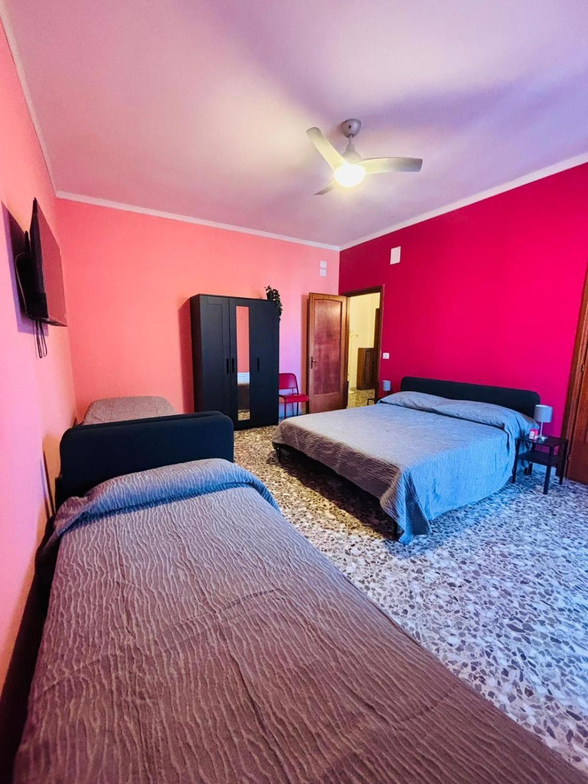 Matthias Central Rooms And Accomodation 巴里 外观 照片